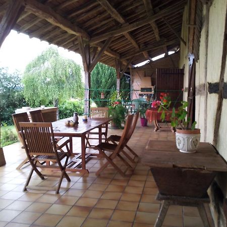 La Croix De Bois Bed and Breakfast Jayat Exteriör bild